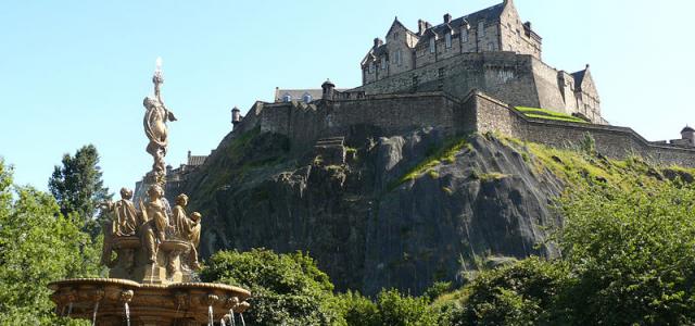 The Nethergate - Nearby Attractions - Edinburgh Castle